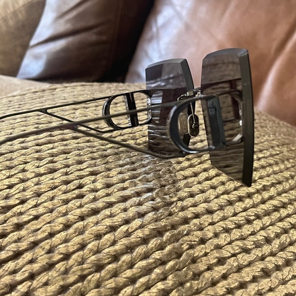 Dior 30 Montaigne S7U - Picture 5 of 12